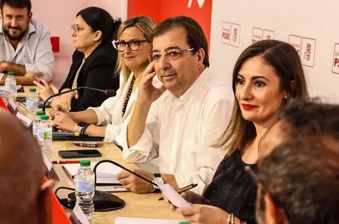 El PSOE retiene la Presidencia de la Asamblea de Extremadura tras la falta de acuerdo entre PP y Vox