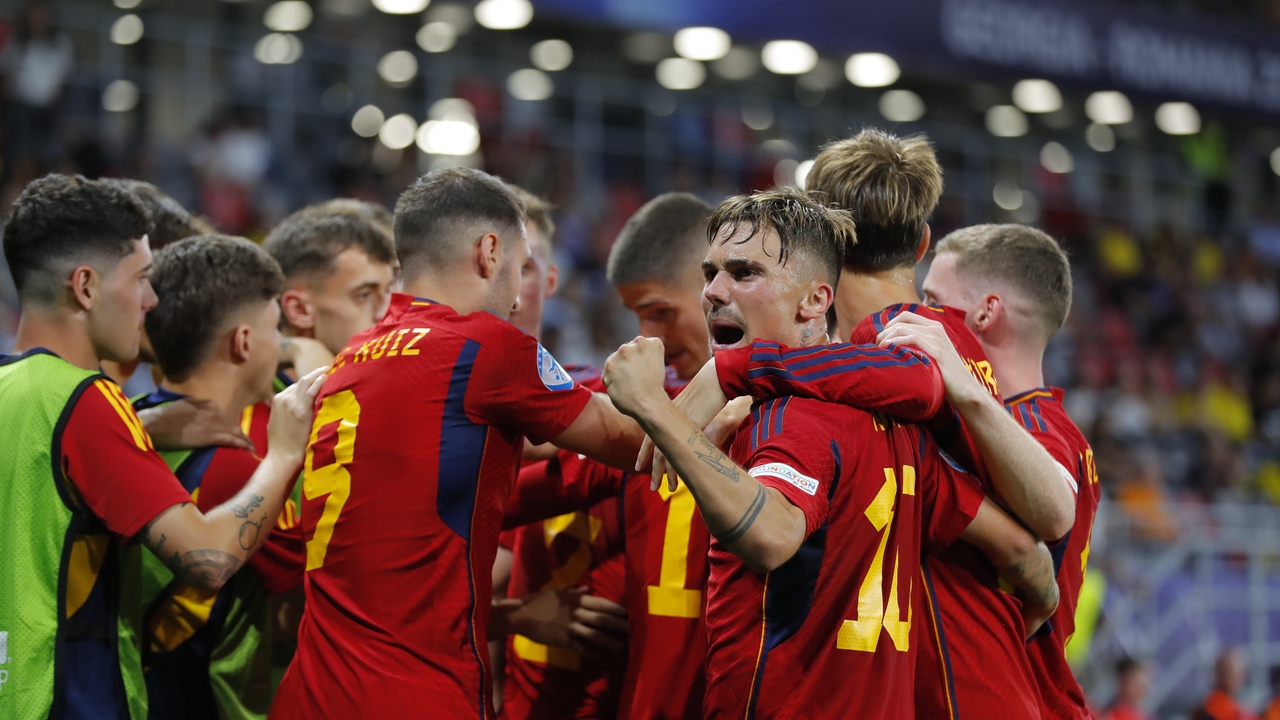 Spain Scores Three Goals And Could Have Been Many More Against spain-scores-three-goals-and-could-have-been-many-more-against