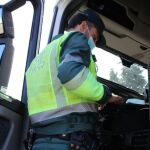 Un agente de la Guardia Civil de Tráfico