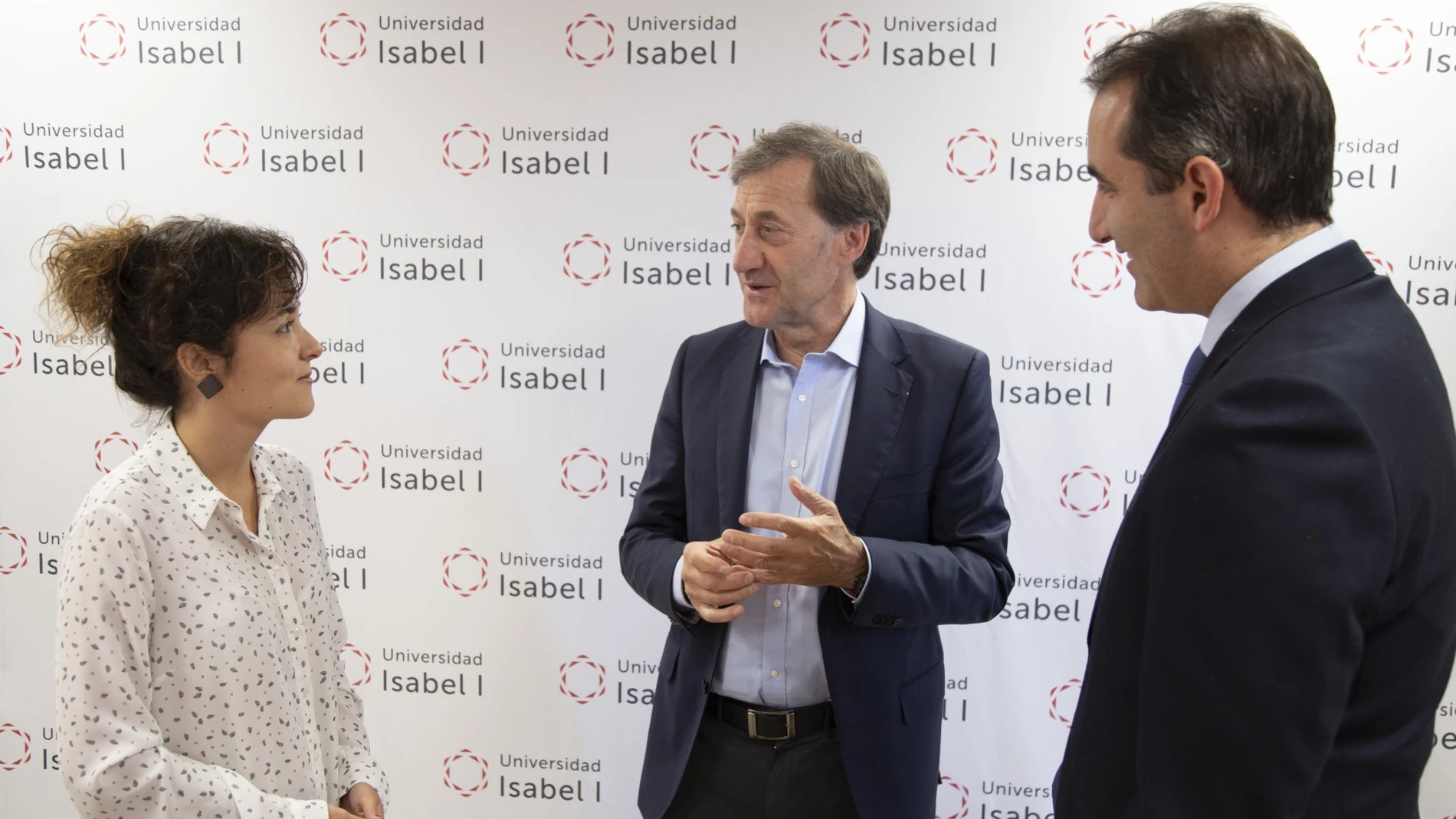 Presentación del Grado en Filosofía, Política y Economía de la Universidad Isabel I