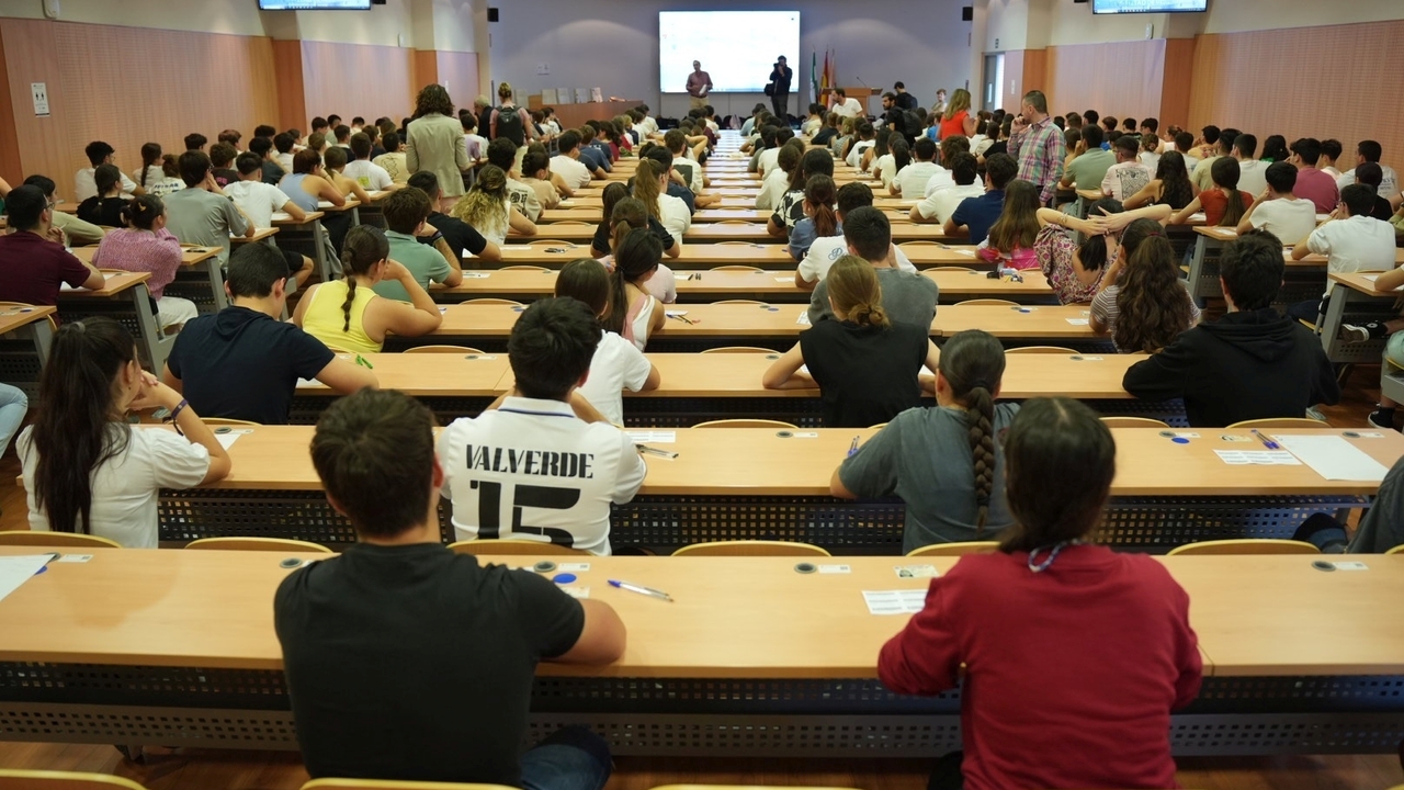 ¡Cambio Radical en la PAU! La Nueva Prueba Universitaria Genera Debate y Críticas en Chile