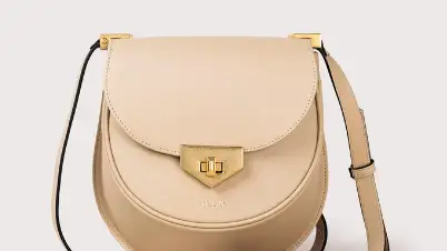 Bolso Castañuela en color beige claro