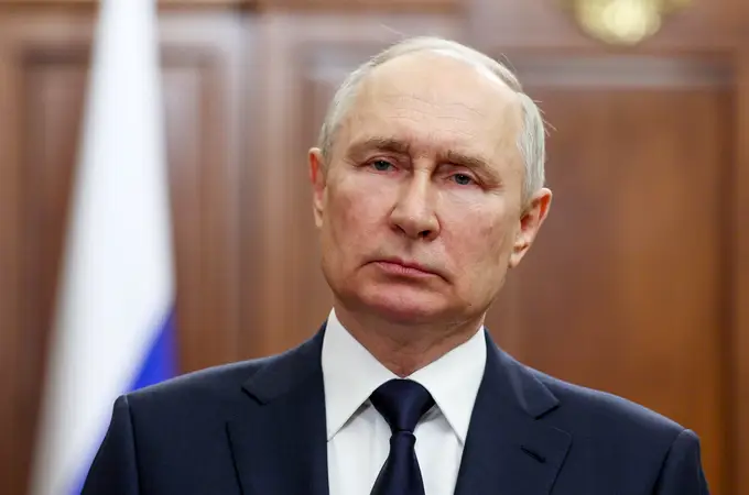 Putin elogia a su Ejército y desarma al Grupo Wagner