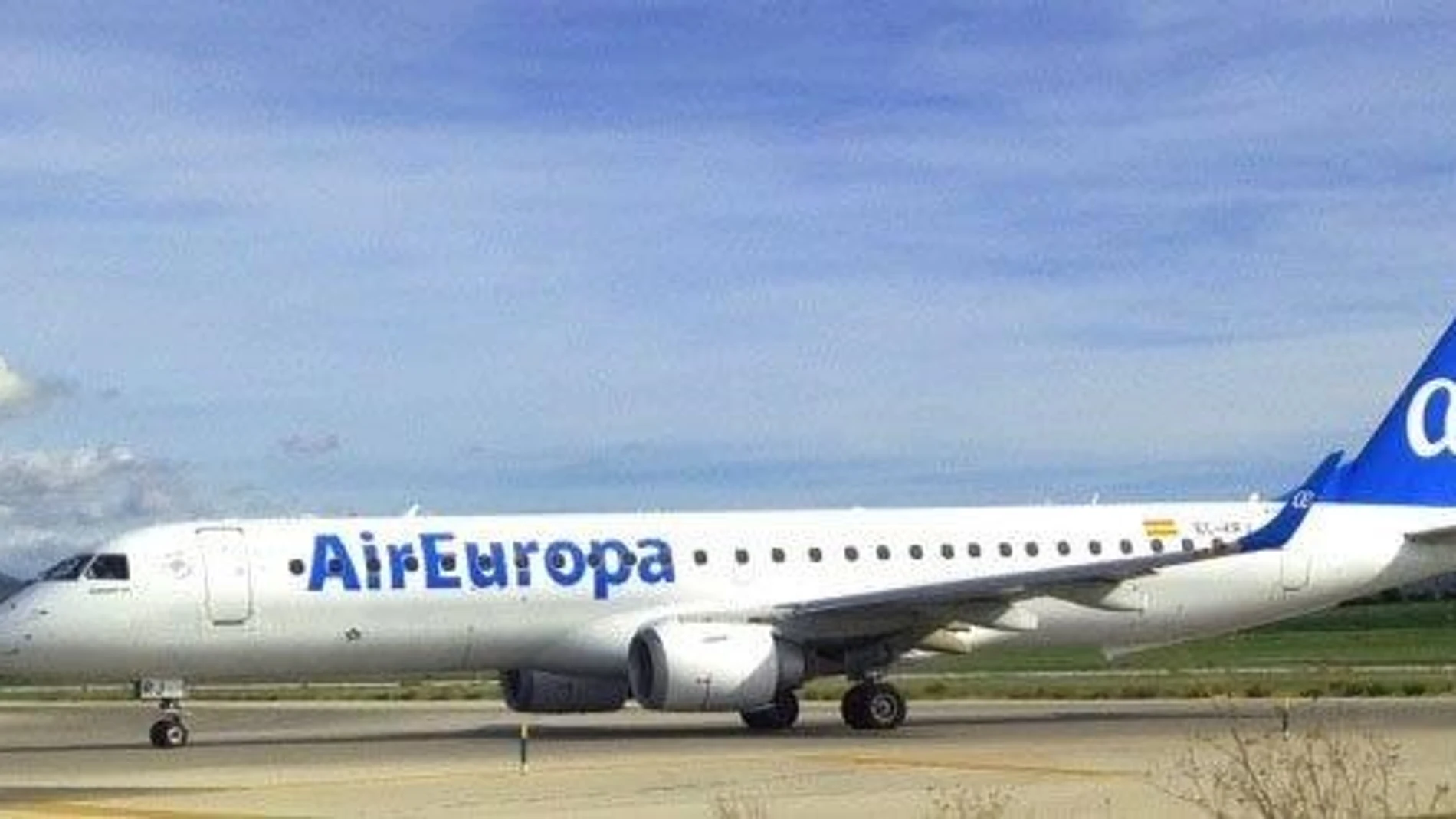 Economía/Empresas.- Los pilotos de Air Europa Express firman el primer convenio colectivo de la aerolínea