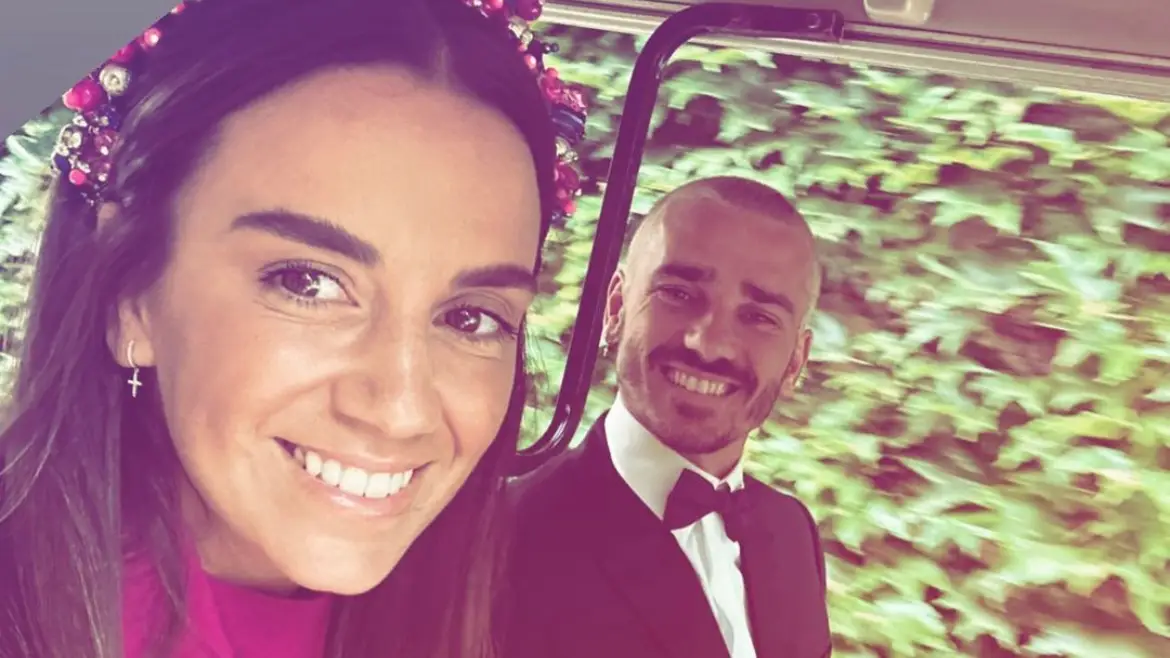 Antoine Griezmann y Erika Choperena