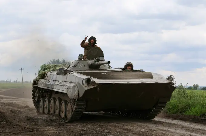 Ucrania recrudece sus ataques y pone a prueba las defensas rusas antes de un gran asalto