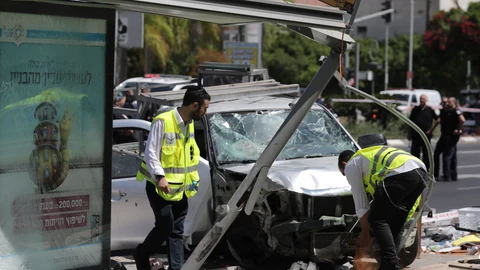 About 7 people injured after car ramming attack in Tel Aviv