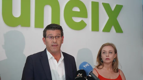 El líder de Ens Uneix, Jorge Rodríguez, ayer durante la rueda de prensa