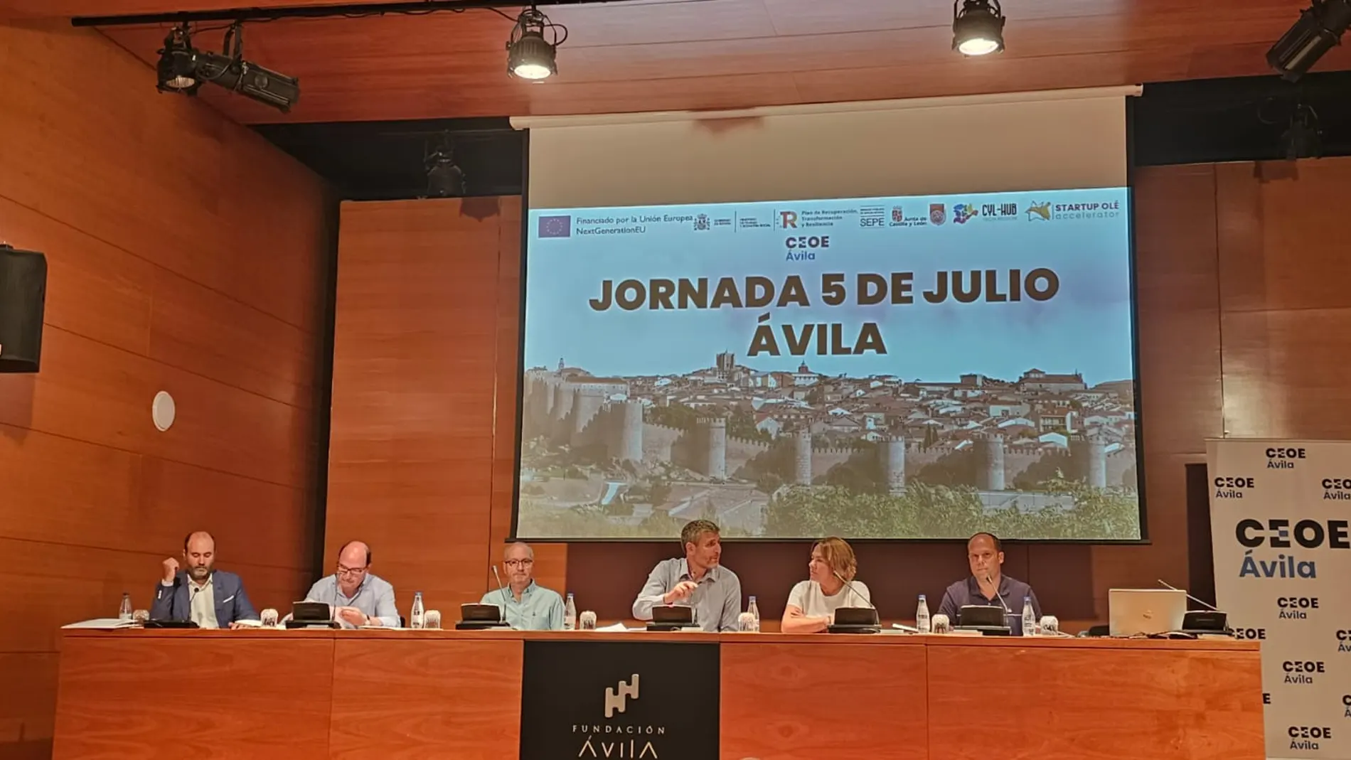 El director de la Escuela de Negocios de la Universidad Católica de Ávila, Dr. Ricardo Reier, protagoniza la jornada