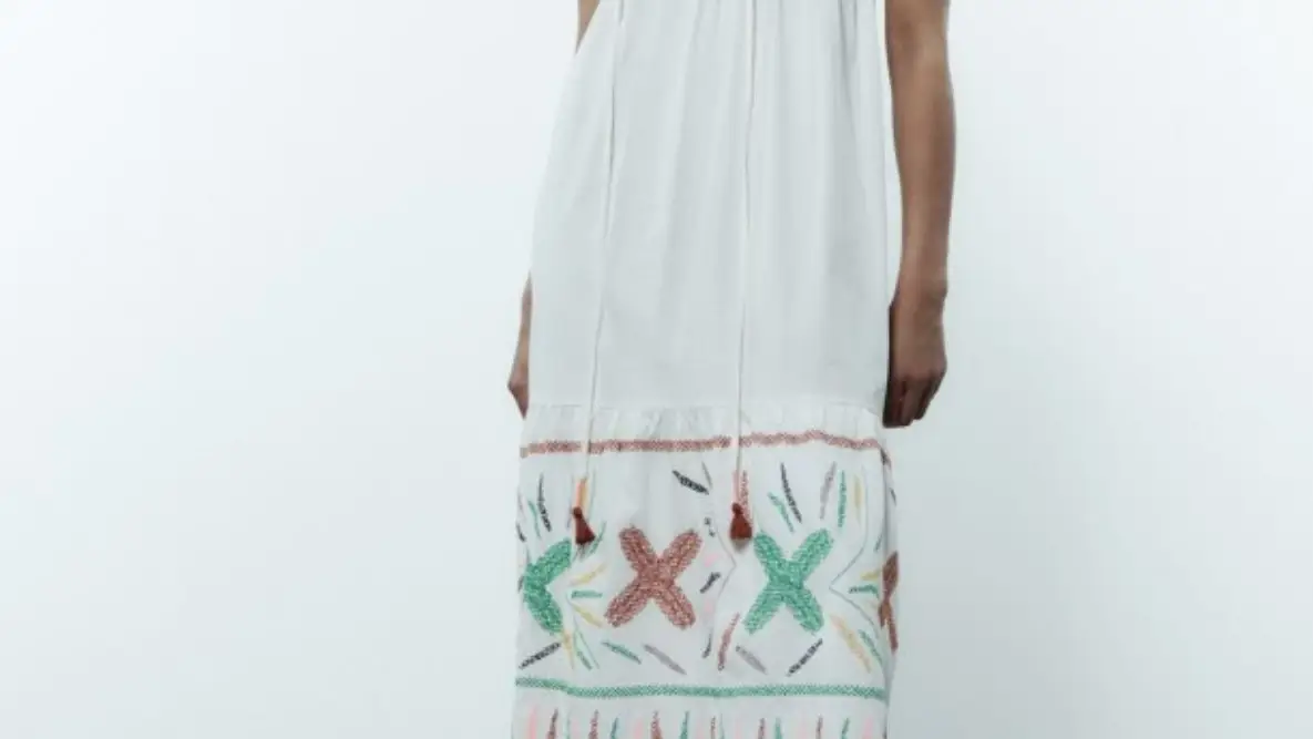 Vestido bordado colores