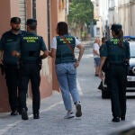 El domicilio donde una mujer de 38 años ha sido asesinada por su pareja este domingo en Antella, un municipio de la provincia de Valencia 