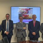 El consejero Mariano Veganzones se reúne con representantes de la Asociación AECA-ITV