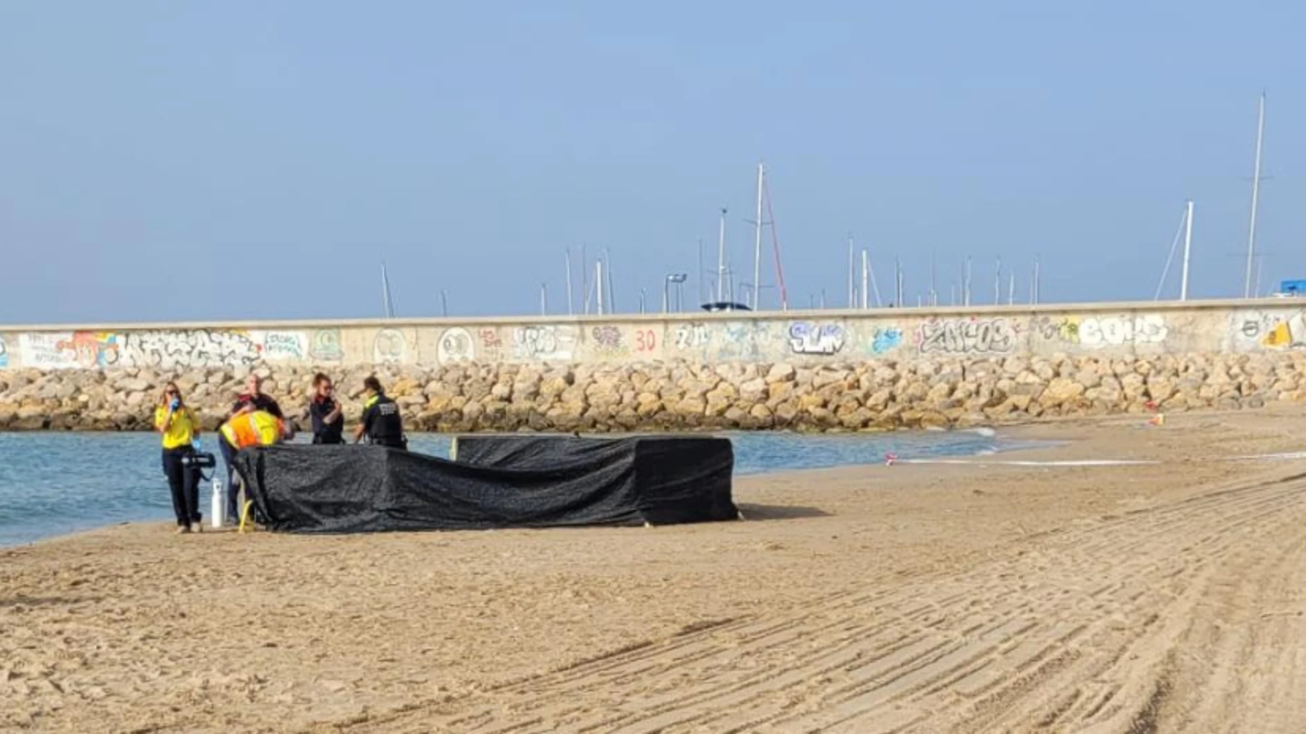 Localizan el cadáver de un niño en un playa de Tarragona