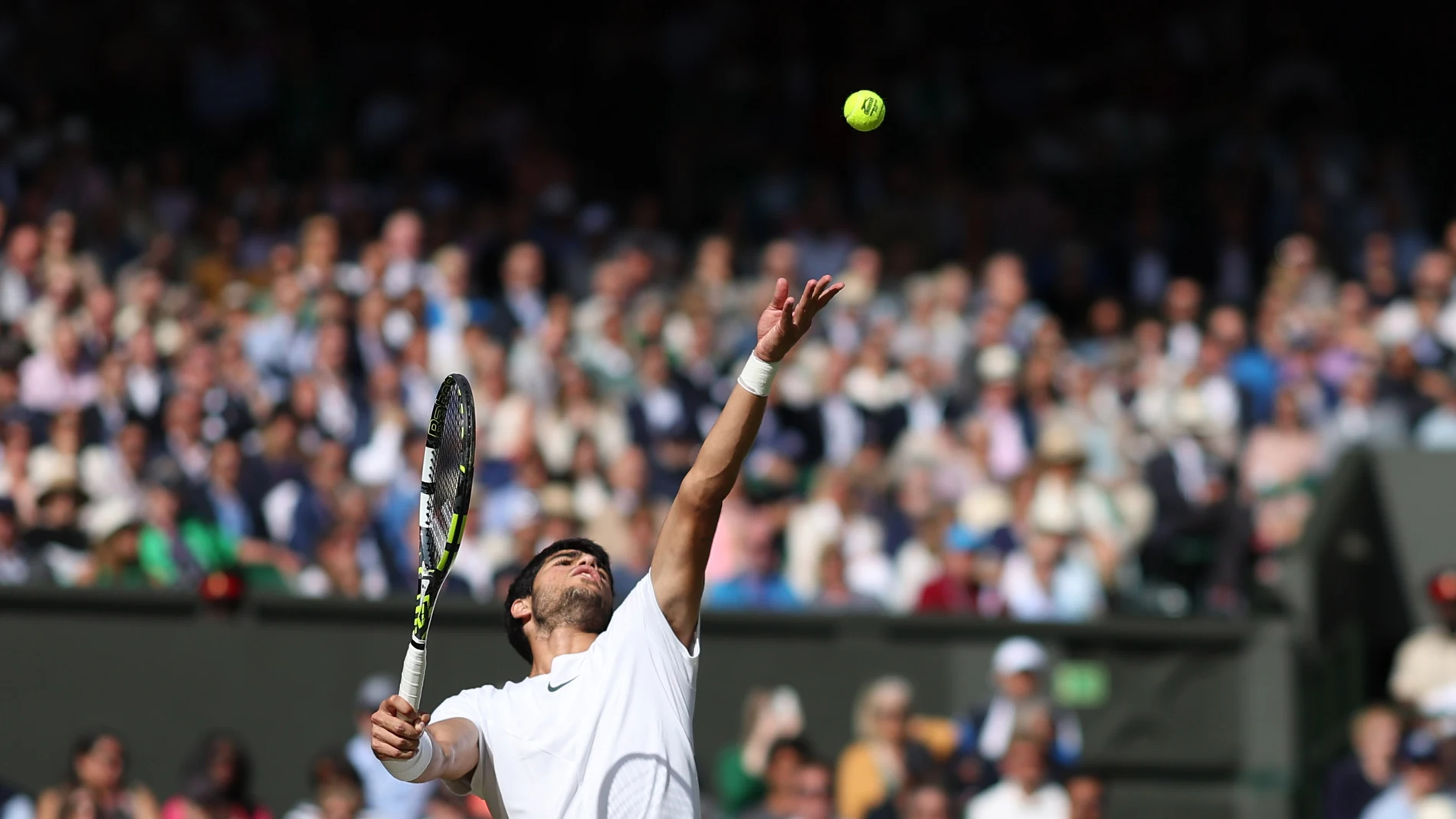 Carlos Alcaraz during the 2023 Wimbledon Championships on July 12, 2023 at All England Lawn Tennis & Croquet Club in Wimbledon, England - Photo Antoine Couvercelle / DPPIAntoine Couvercelle / Dppi / Afp7 12/07/2023 ONLY FOR USE IN SPAIN