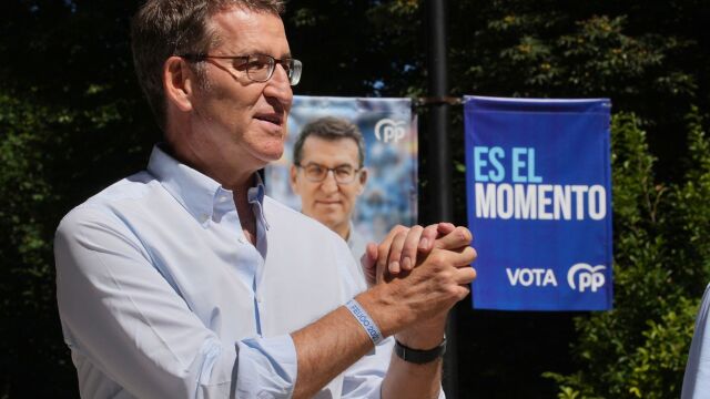El líder del PP, Alberto Núñez Feijóo en un acto de campaña en Oviedo 