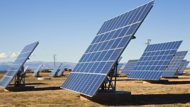 Paneles solares en La Calahorra, Granada, España