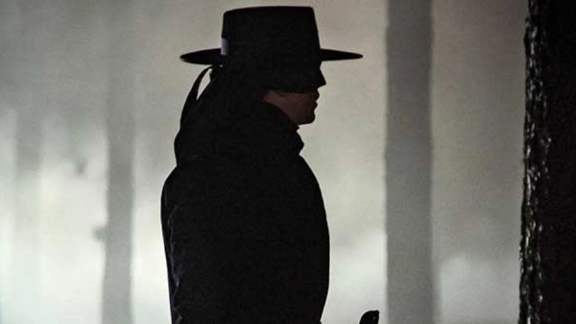 Miguel Bernardeau en el papel de 'Zorro'