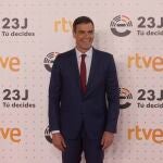 Pedro Sánchez a su llegada al debate a tres.