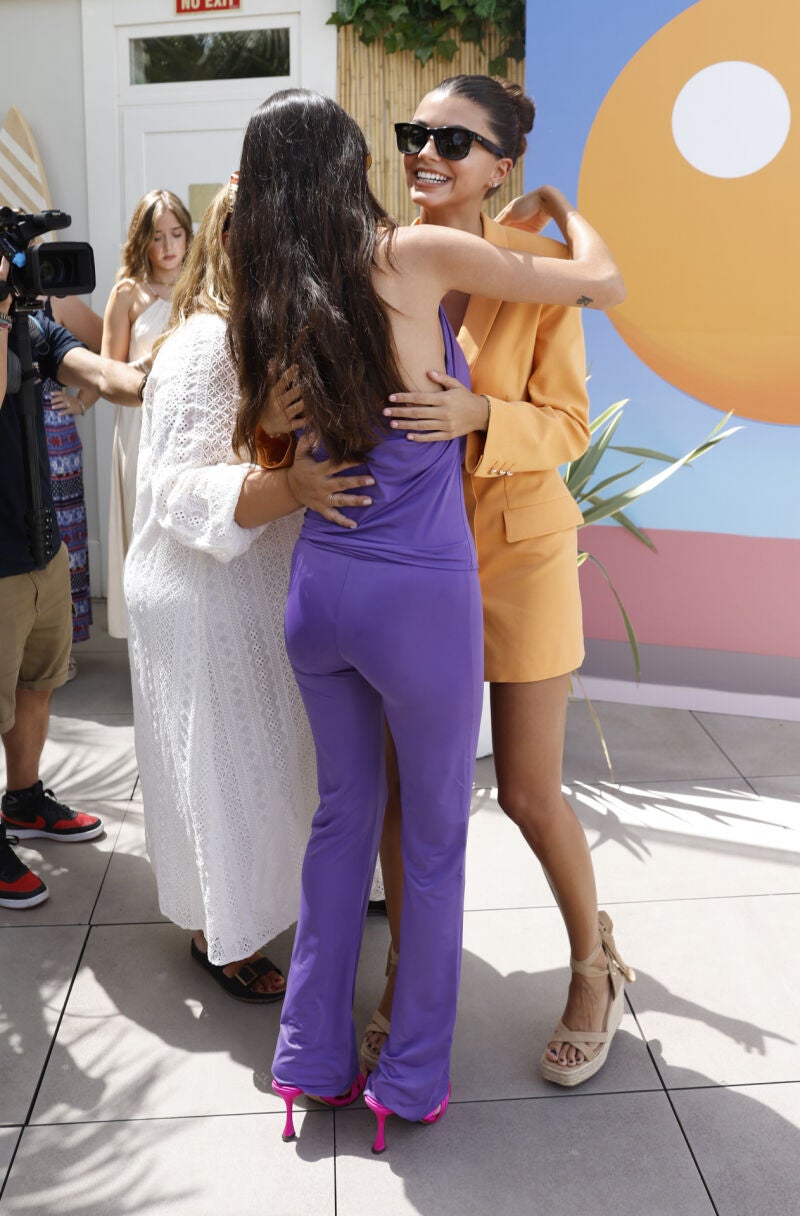 Lucía Rivera y Kika Cerqueira en una evento de gafas de sol