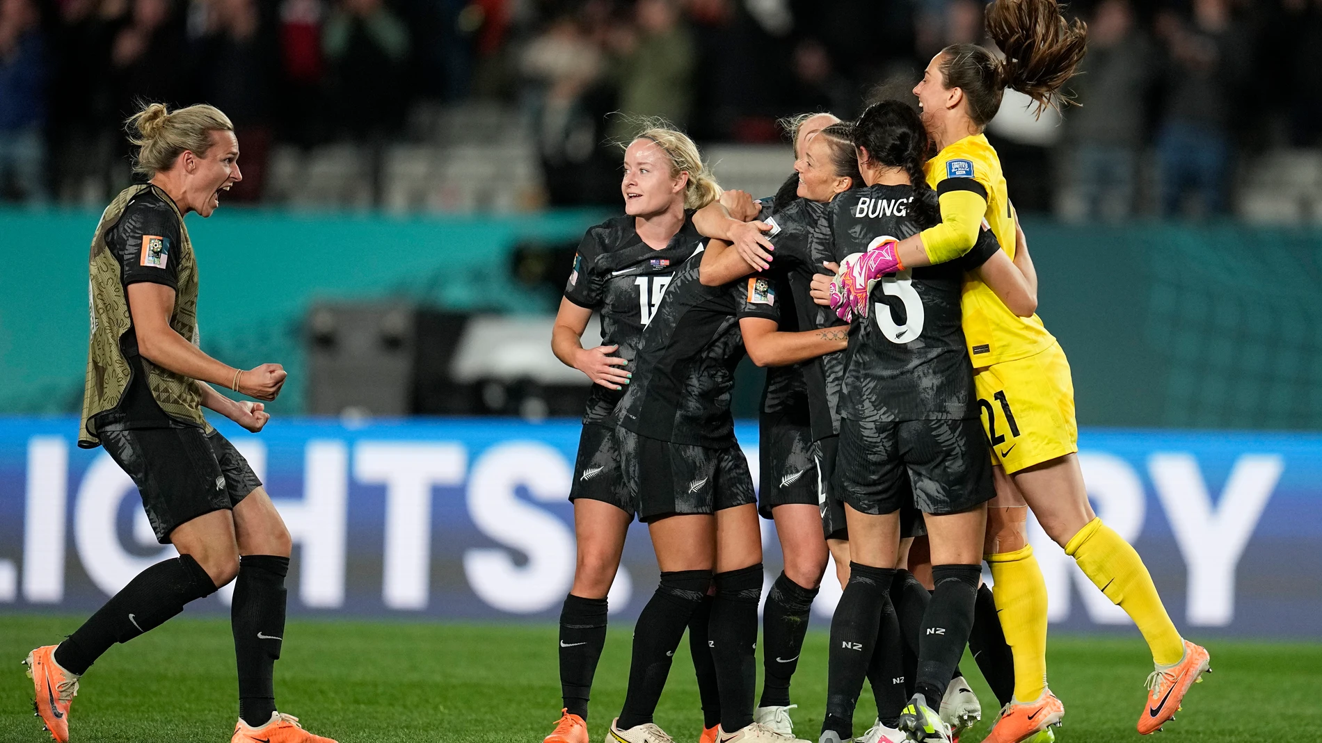 New Zealand's players celebrate at the end of the Women's World Cup soccer match between New Zealand and Norway in Auckland, New Zealand, Thursday, July 20, 2023. (AP Photo/Abbie Parr)