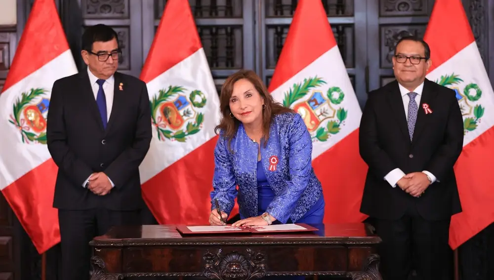 Perú.- Boluarte reitera su &quot;firme voluntad&quot; a seguir dialogando tras las marchas antigubernamentales en Perú