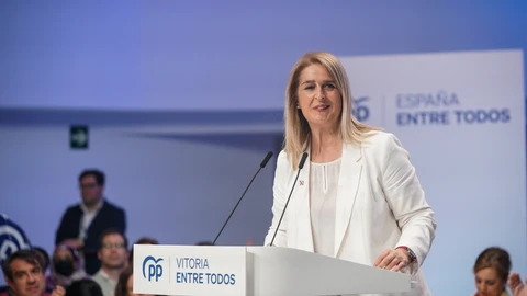El PP de Vitoria niega un acuerdo con EH Bildu y renuncia a las presidencias de las comisiones del Ayuntamiento