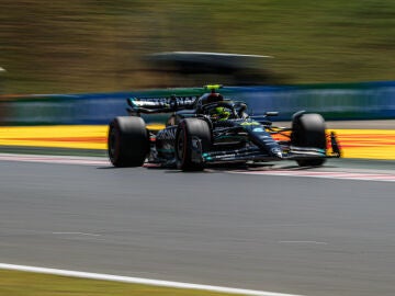 F1: Hamilton y Mercedes ya 
