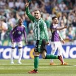 Juanmi con el Betis