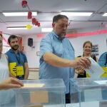 Oriol Junqueras acude a votar 