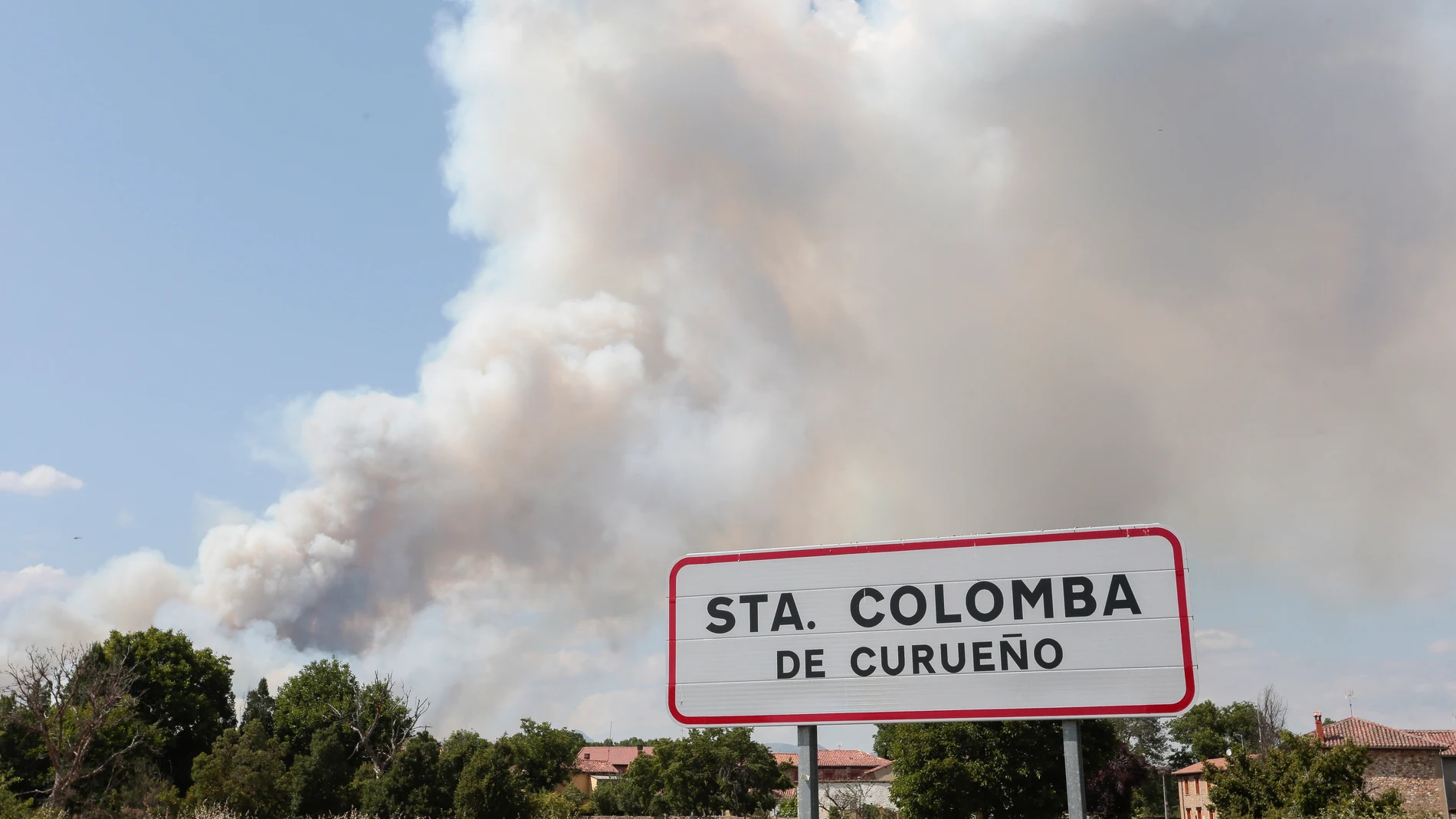 Incendio en la localidad leonesa de Santa Colomba de Curueño