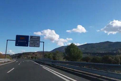 El Gobierno andaluz no aplicará peajes en carreteras autonómicas