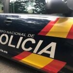 Detenida una mujer en Palma de Mallorca por clavar unas tijeras en los genitales a su expareja