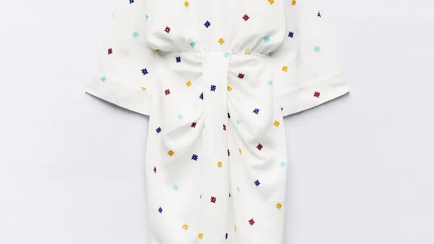 Vestido bordados.