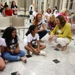 Valencia recibe a los 97 niños saharauis acogidos en el programa "Vacances en Pau"
