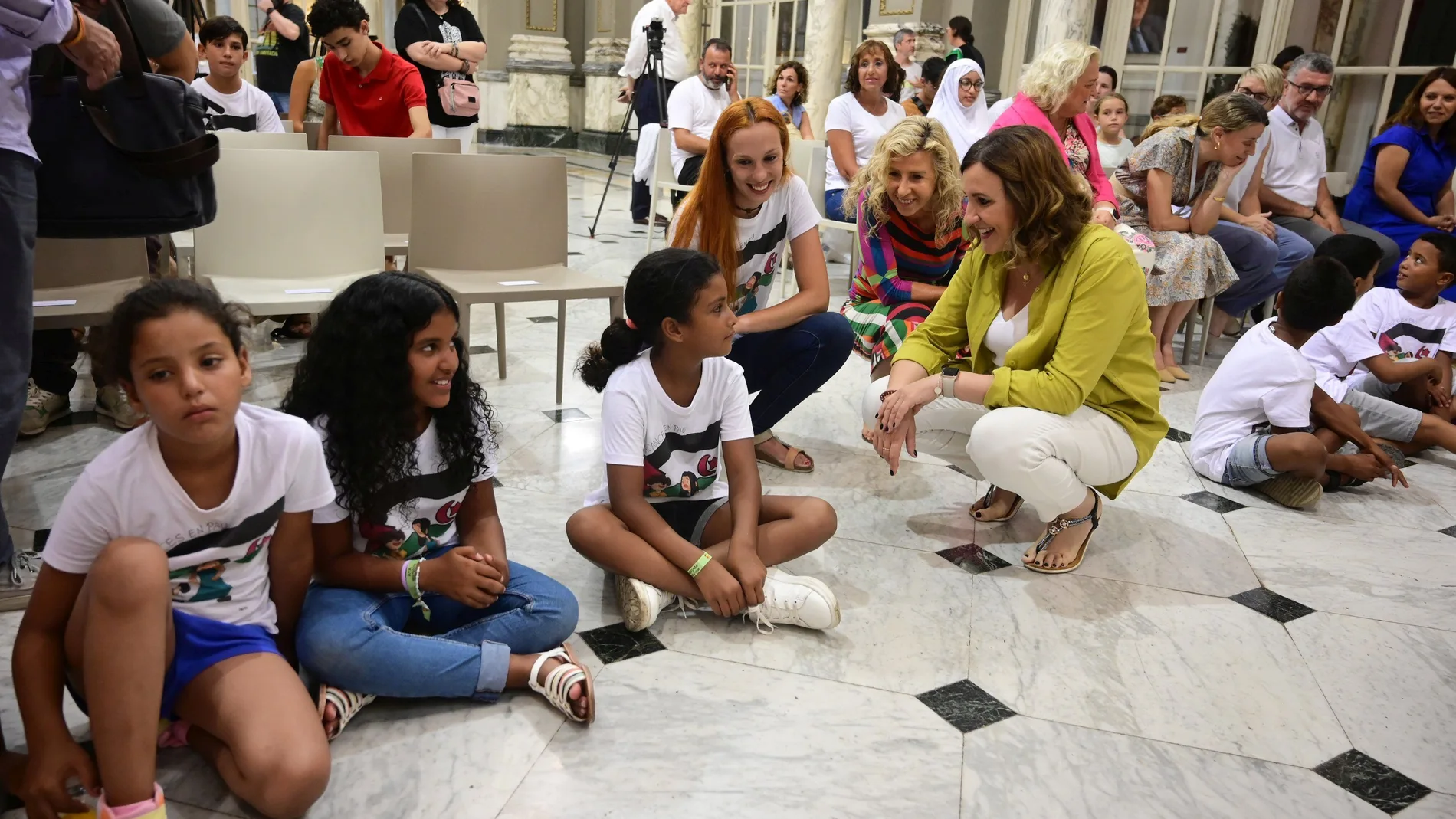 Valencia recibe a los 97 niños saharauis acogidos en el programa "Vacances en Pau"