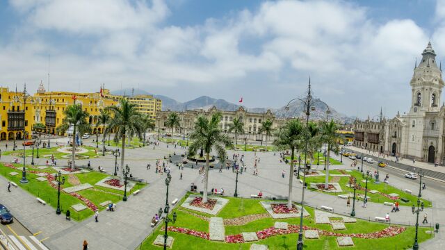 Plaza de armas en Lima, Perú 