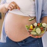 Lo que comen las embarazadas afecta al bebé y, posiblemente, ¡a sus nietos también!