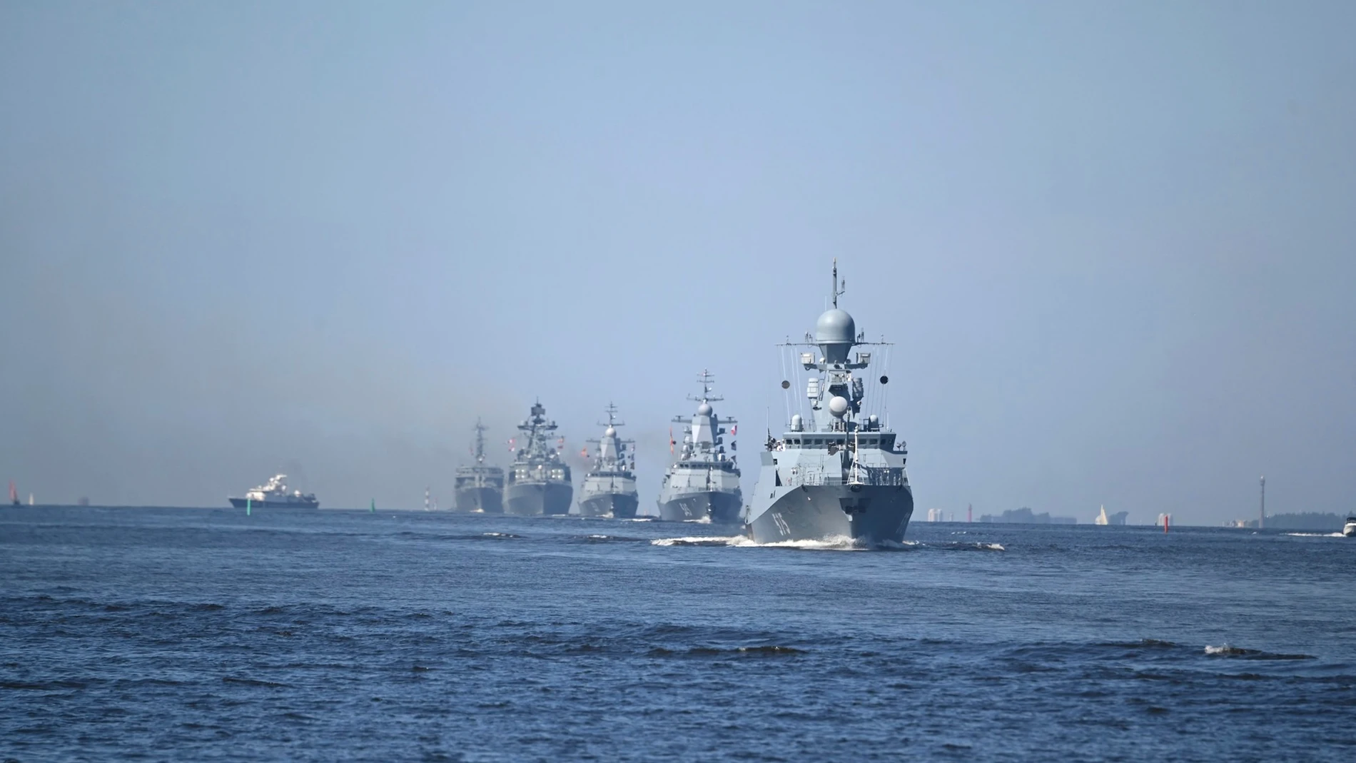 July 30, 2023, St Petersburg, Leningrad Oblast, Russia: The Russian navy Buyan class corvette Grad leads a parade or warships in formation during the Russian Navy Day parade in the Gulf of Finland, July 30, 2023 in St. Petersburg, Russia. 30/07/2023
