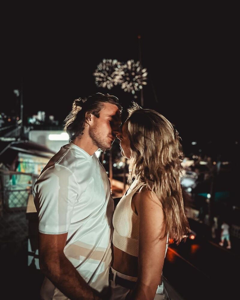 Stefanos Tsitsipas y Paula Badosa