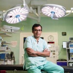 David Fernández cirujano Vascular galardonado en el Hospital de Torrejón. David Jar