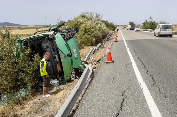Trece fallecidos en las carreteras españolas durante el fin de semana, 3 de ellos motoristas y un ciclista 