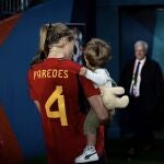 Irene Paredes, con su hijo en el pasado Mundial