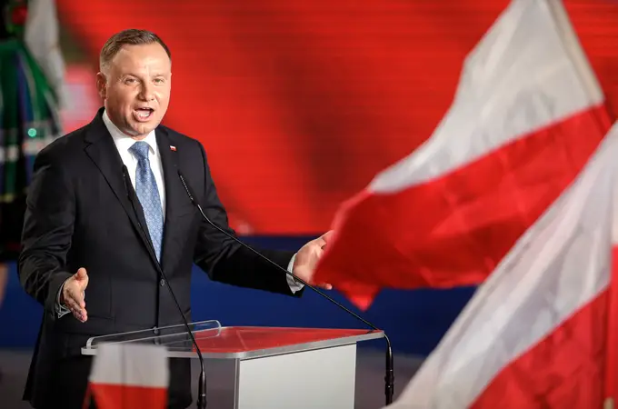 El presidente polaco convoca elecciones generales para el 15 de octubre