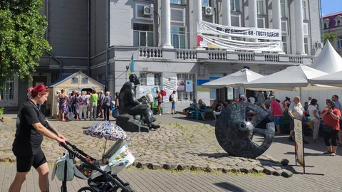 Odesa, un refugio pese a los ataques rusos para 120.000 desplazados ucranianos sin hogar