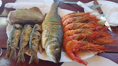 Gamba roja y lubina.