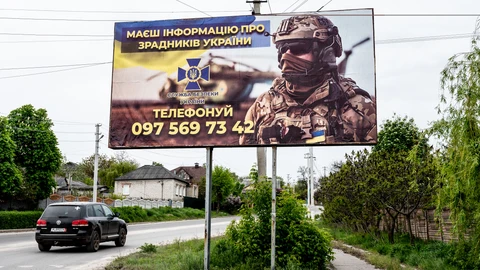 Ucrania comienza a evacuar a cerca de 11.000 civiles en el distrito de Kupiansk por la ofensiva rusa