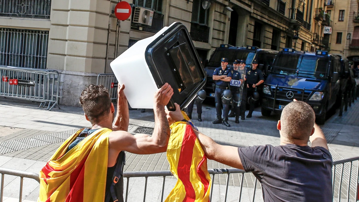 ¿Con qué extremo ideológico simpatizan más los jóvenes catalanes?