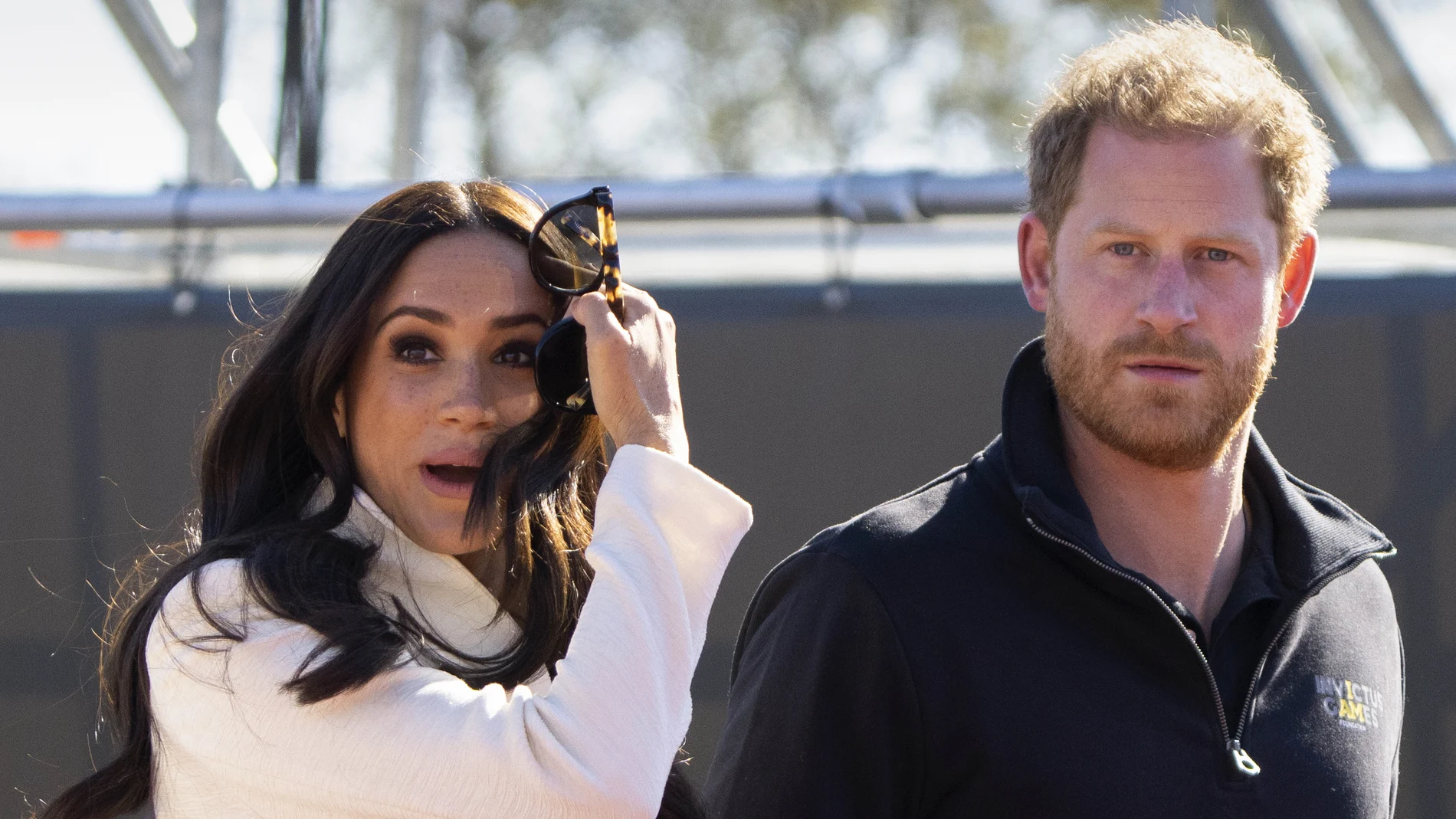  Prince Harry and Meghan Markle, Duke and Duchess of Sussex visit the track and field event at the Invictus Games in The Hague, Netherlands.