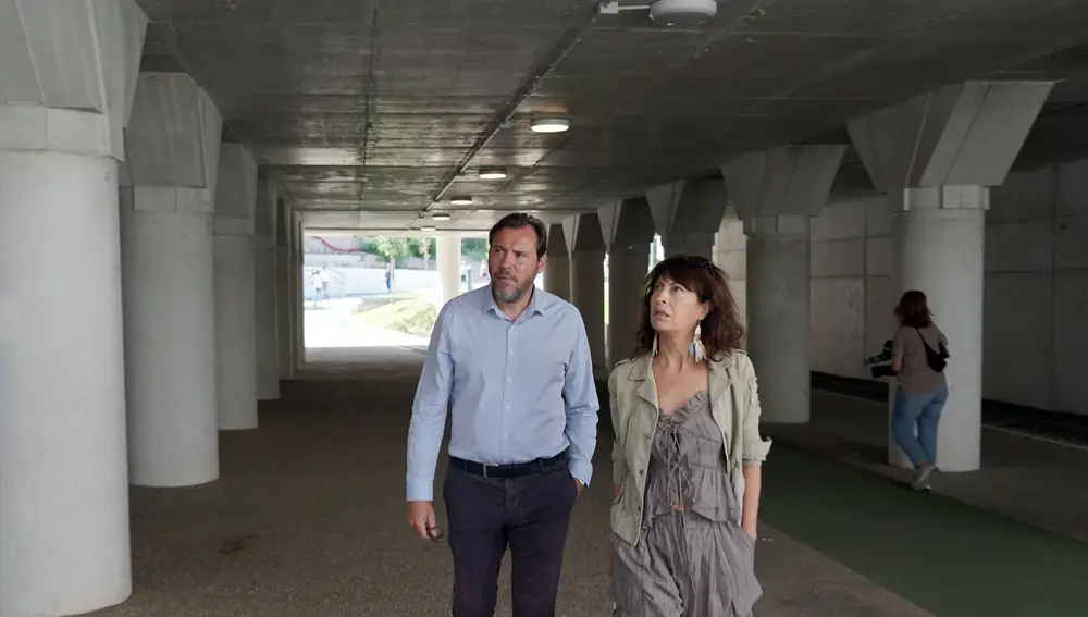Óscar Puente y Ana Redondo visitan el Paso de Panaderos
