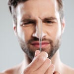¿Cuáles son los riesgos de quitarse los pelos de la nariz?
